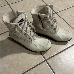 Women’s Sperry Boots